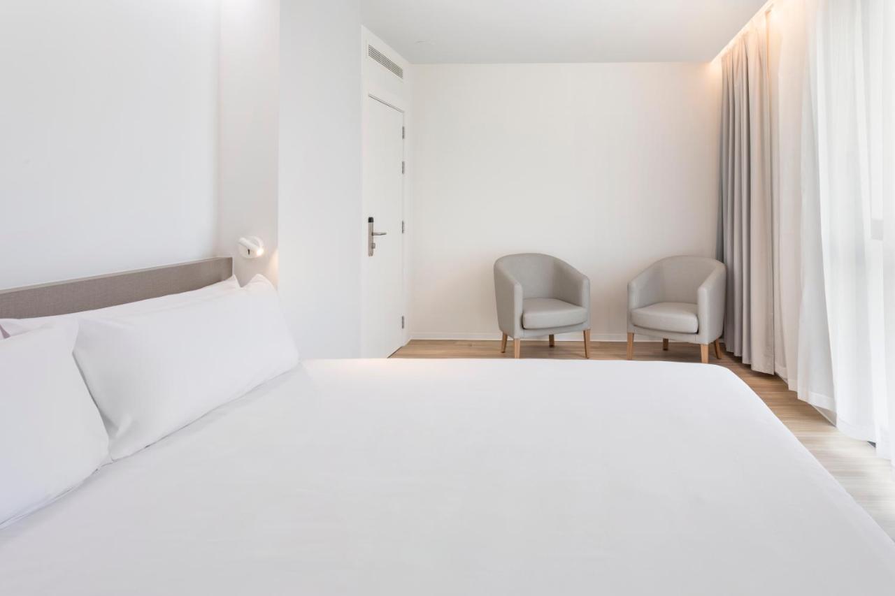 B&B Hotel Санту-Тирсу Экстерьер фото