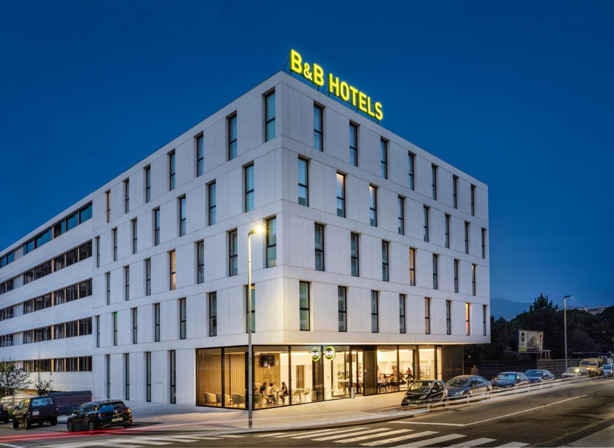 B&B Hotel Санту-Тирсу Экстерьер фото